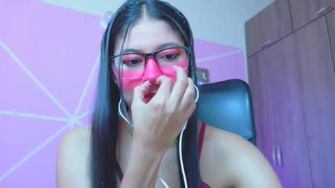 Snapshot of xallysonx_ chatting on May 21, 2026, 11:39 am XALLYSONX online show from May 21, 2026, 11:39 am