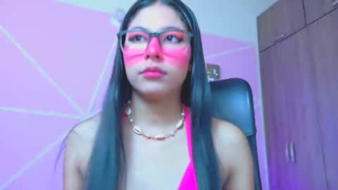 Snapshot of xallysonx_ chatting on May 22, 2026, 11:49 am XALLYSONX online show from May 22, 2026, 11:49 am