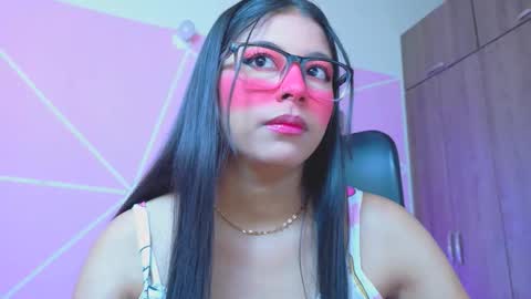 Snapshot of xallysonx_ chatting on May 23, 2026, 11:25 am XALLYSONX online show from May 23, 2026, 11:25 am