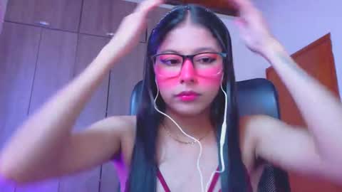 Snapshot of xallysonx_ chatting on June 7, 2026, 11:58 am XALLYSONX online show from June 7, 2026, 11:58 am