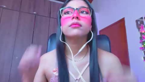 Snapshot of xallysonx_ chatting on June 20, 2026, 11:46 am XALLYSONX online show from June 20, 2026, 11:46 am