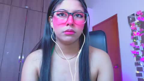 Snapshot of xallysonx_ chatting on July 10, 2026, 12:08 pm XALLYSONX online show from July 10, 2026, 12:08 pm