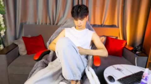 Snapshot of xannell chatting on January 15, 2026, 1:26 pm Elvin online show from January 15, 2026, 1:26 pm