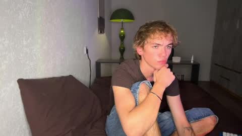 Snapshot of xavier_200 chatting on May 8, 2026, 6:24 pm Xavier PVT open online show from May 8, 2026, 6:24 pm