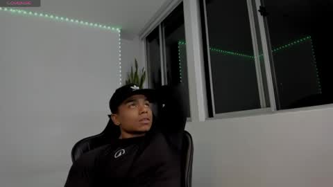 Xavier online show from May 2, 2026, 4:39 am