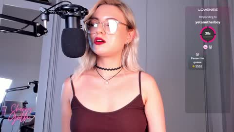 Cherry Goth online show from February 7, 2025, 6:56 pm