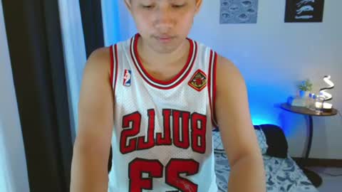 Snapshot of xcigbatecum chatting on June 24, 2026, 10:25 am Charlie online show from June 24, 2026, 10:25 am