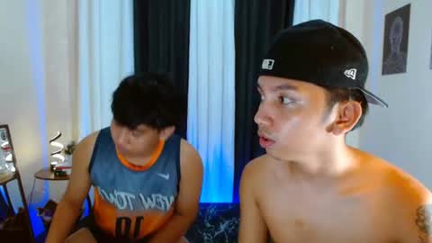Snapshot of xcigbatecum chatting on July 21, 2026, 4:42 pm Charlie online show from July 21, 2026, 4:42 pm