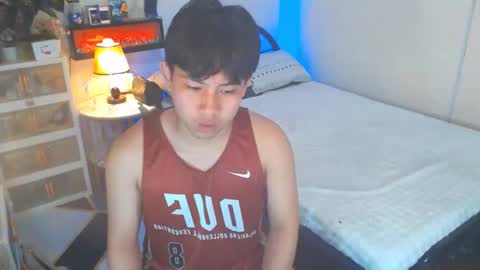 Snapshot of xcigbatecum chatting on July 31, 2026, 4:17 pm Charlie online show from July 31, 2026, 4:17 pm