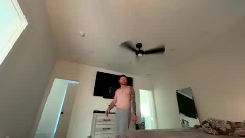 xcraig95 online show from June 17, 2026, 11:34 am