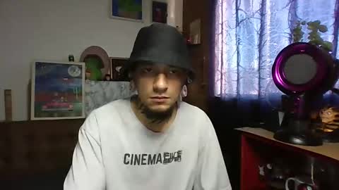 Snapshot of xdantex19 chatting on May 20, 2026, 1:39 pm xdantex19 online show from May 20, 2026, 1:39 pm