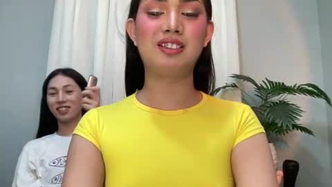 Hello ur lovely AMIRA  online show from July 23, 2026, 1:09 pm
