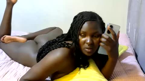 Snapshot of xeenah chatting on May 21, 2026, 8:27 pm xeenah online show from May 21, 2026, 8:27 pm