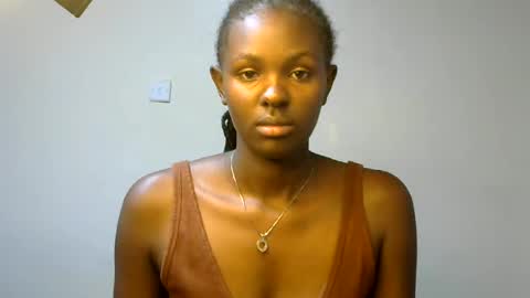 xeenah online show from June 25, 2026, 10:14 pm