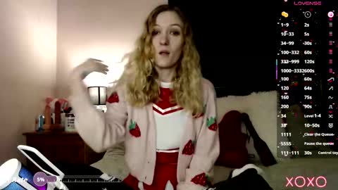 EllieeRose online show from September 24, 2025, 11:30 pm