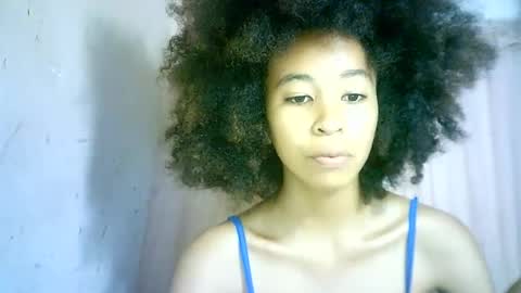 xenna610827 online show from February 6, 2025, 5:19 pm