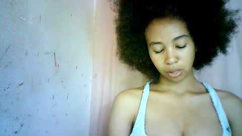 xenna610827 online show from February 27, 2025, 10:48 am