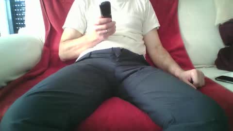 Snapshot of xeson47 chatting on April 9, 2026, 8:31 am xeson47 online show from April 9, 2026, 8:31 am