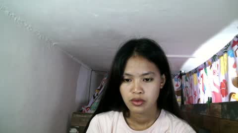 xgurlxlaloox online show from April 28, 2026, 2:27 am