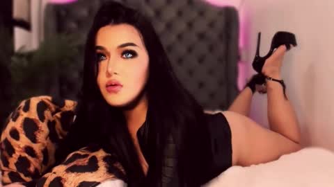 Snapshot of xher_hidden_collectionx chatting on February 6, 2026, 5:49 pm GODDESSS LEXII online show from February 6, 2026, 5:49 pm