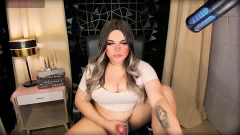 xHUGECOCKTILLCUMX online show from April 29, 2026, 8:51 am