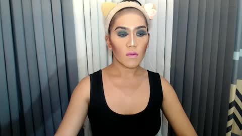 GWEN THOMPSON .......   online show from February 2, 2025, 5:59 pm