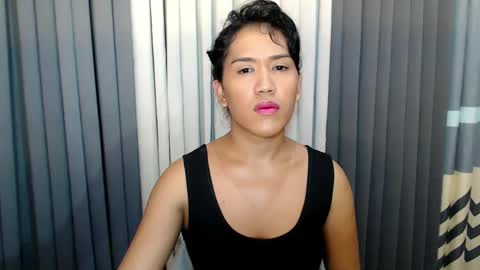 GWEN THOMPSON .......   online show from February 12, 2025, 11:40 am