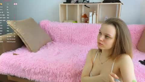 Snapshot of xiaobrunscheen chatting on May 21, 2026, 3:02 am Luna and Lina online show from May 21, 2026, 3:02 am