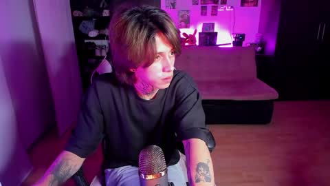 xIce Boy online show from April 24, 2026, 1:41 am