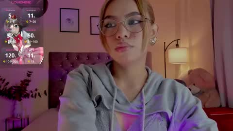 Snapshot of ximena_sotto1 chatting on November 20, 2025, 9:03 pm camila online show from November 20, 2025, 9:03 pm