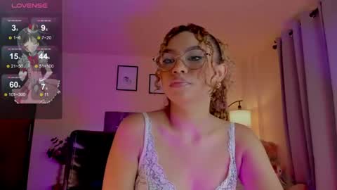 camila online show from June 18, 2026, 8:57 pm