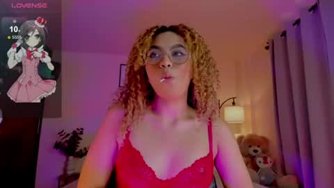 Snapshot of ximena_sotto1 chatting on June 21, 2026, 7:05 pm camila online show from June 21, 2026, 7:05 pm