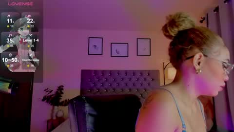Snapshot of ximena_sotto1 chatting on July 17, 2026, 10:03 pm camila online show from July 17, 2026, 10:03 pm