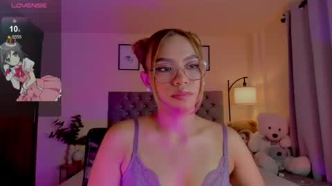 Snapshot of ximena_sotto1 chatting on July 29, 2026, 11:03 pm camila online show from July 29, 2026, 11:03 pm