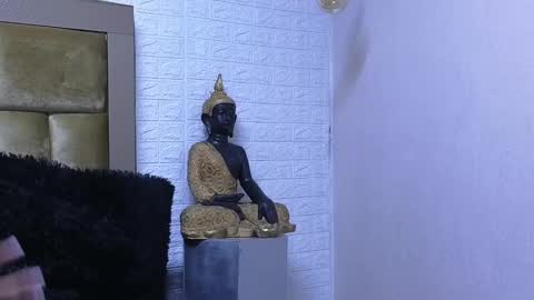 Snapshot of ximenawilliamss chatting on February 6, 2025, 7:13 am ximena online show from February 6, 2025, 7:13 am