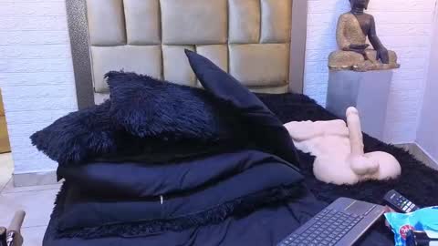 Snapshot of ximenawilliamss chatting on March 1, 2025, 8:34 am ximena online show from March 1, 2025, 8:34 am