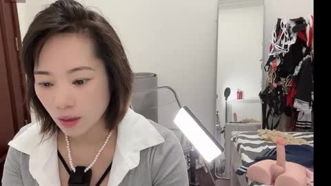 xinbao799322 online show from May 2, 2026, 9:25 am