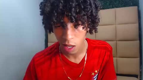 Snapshot of xion_ez chatting on September 9, 2025, 8:30 pm xion_ez online show from September 9, 2025, 8:30 pm