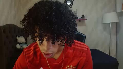 Snapshot of xion_ez chatting on September 21, 2025, 8:10 pm xion_ez online show from September 21, 2025, 8:10 pm