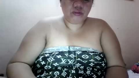 xjuicytits online show from February 17, 2026, 1:02 am