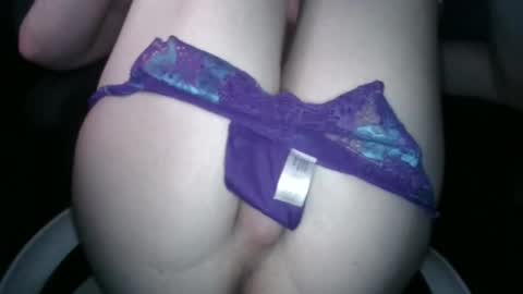 Mangofruitjerky online show from March 23, 2026, 4:27 am