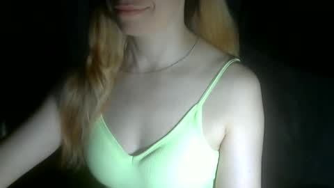 xlorax77703 online show from June 29, 2026, 1:45 am