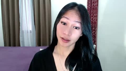 Snapshot of xlovely_destinyx chatting on July 24, 2026, 3:59 am Alice online show from July 24, 2026, 3:59 am