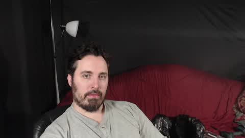 Snapshot of xmetalstudx chatting on December 18, 2024, 11:51 pm MetalstudMaster online show from December 18, 2024, 11:51 pm