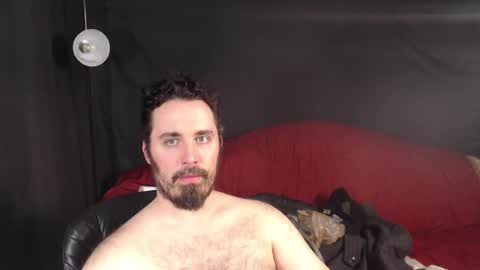 Snapshot of xmetalstudx chatting on March 10, 2025, 2:39 am MetalstudMaster online show from March 10, 2025, 2:39 am