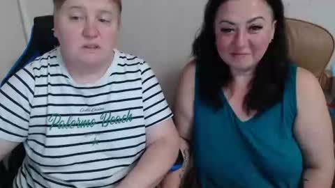 Snapshot of xmollyjanex chatting on September 17, 2025, 5:47 pm XMollyJaneX online show from September 17, 2025, 5:47 pm
