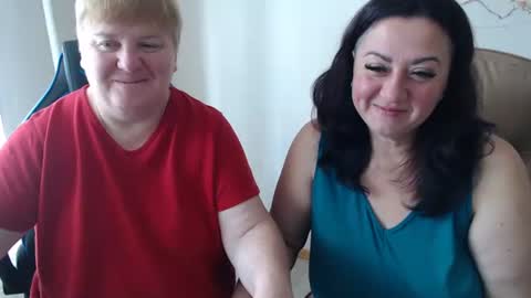 Snapshot of xmollyjanex chatting on September 18, 2025, 7:10 am XMollyJaneX online show from September 18, 2025, 7:10 am
