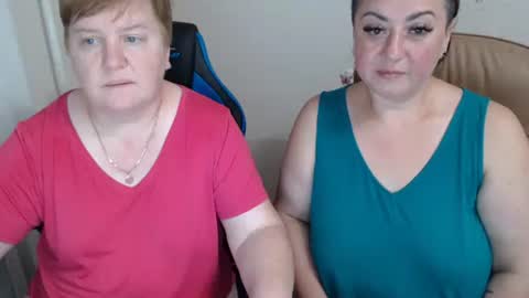 Snapshot of xmollyjanex chatting on September 26, 2025, 7:51 pm XMollyJaneX online show from September 26, 2025, 7:51 pm