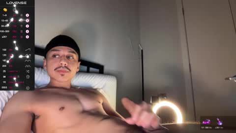 xmomentumx online show from November 12, 2025, 4:13 am