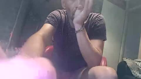 Snapshot of xo_smurf_xo chatting on July 28, 2026, 8:12 pm Just Smurf online show from July 28, 2026, 8:12 pm
